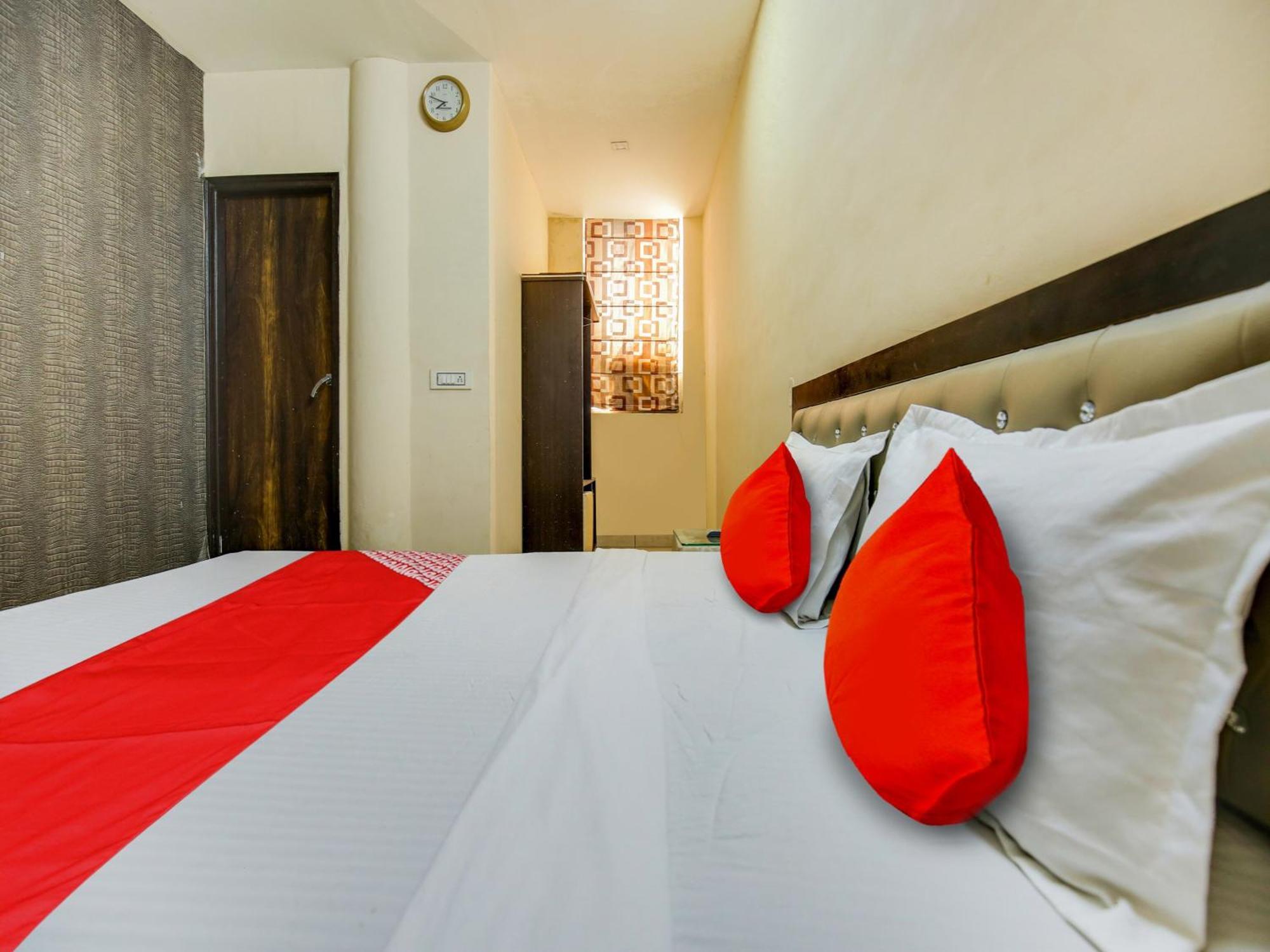 Hotel O Sahil Solitaire Ludhiana Exterior foto